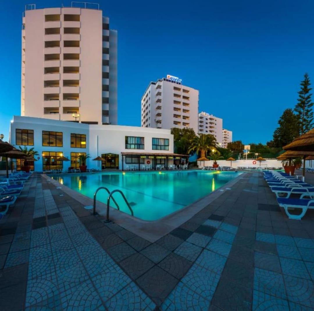 Apartamento The Albufeira Concierge - Pool & Sunset Balconies Exterior foto