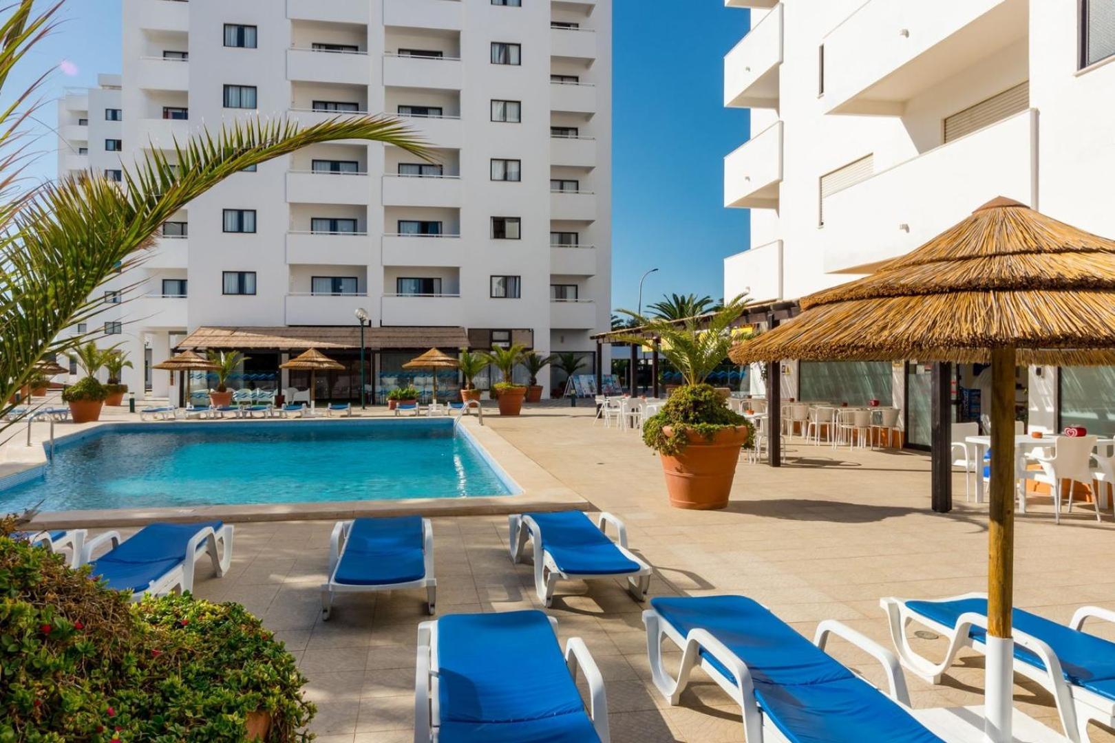 Apartamento The Albufeira Concierge - Pool & Sunset Balconies Exterior foto