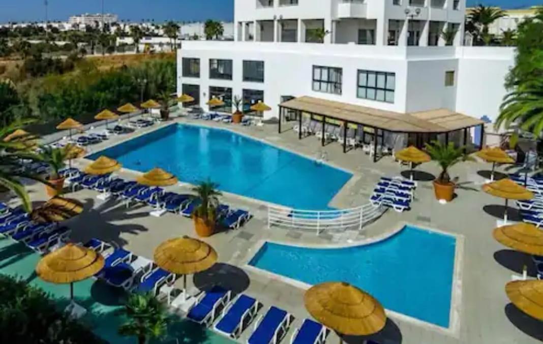 Apartamento The Albufeira Concierge - Pool & Sunset Balconies Exterior foto